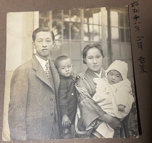 台東での家族４人の写真